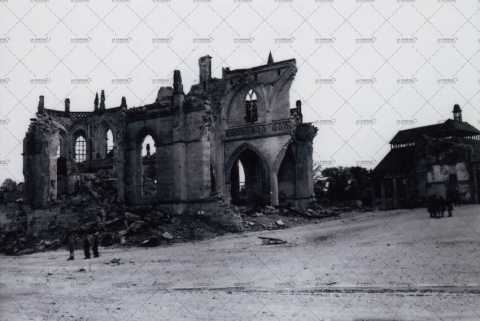 Eglise de Montebourg en ruines